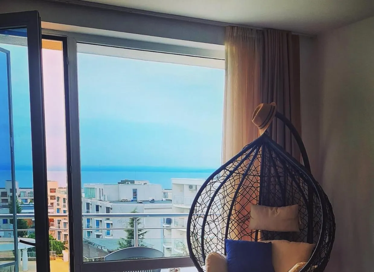 Atlantis Resort Sea View Burgasz Apartmanhotel