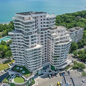 Luxury Alix Burgas